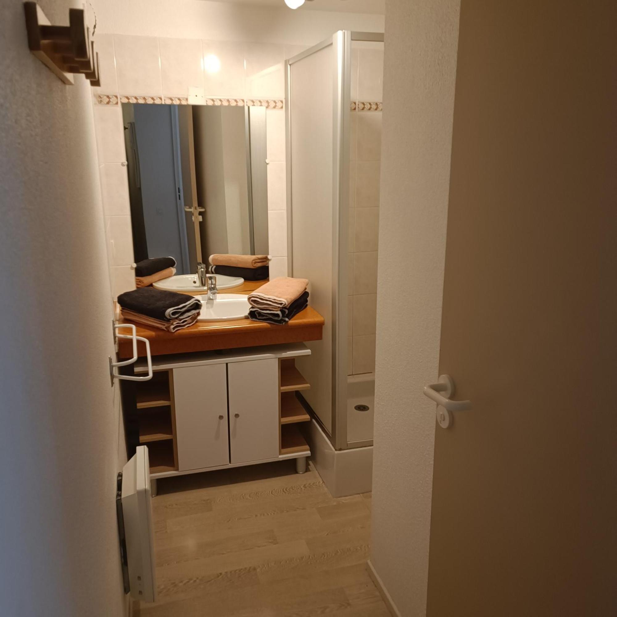 Joli T2 Avec Alcove Wifi 4 Pers Linge De Maison Inclus โกเตอเรต์ ภายนอก รูปภาพ